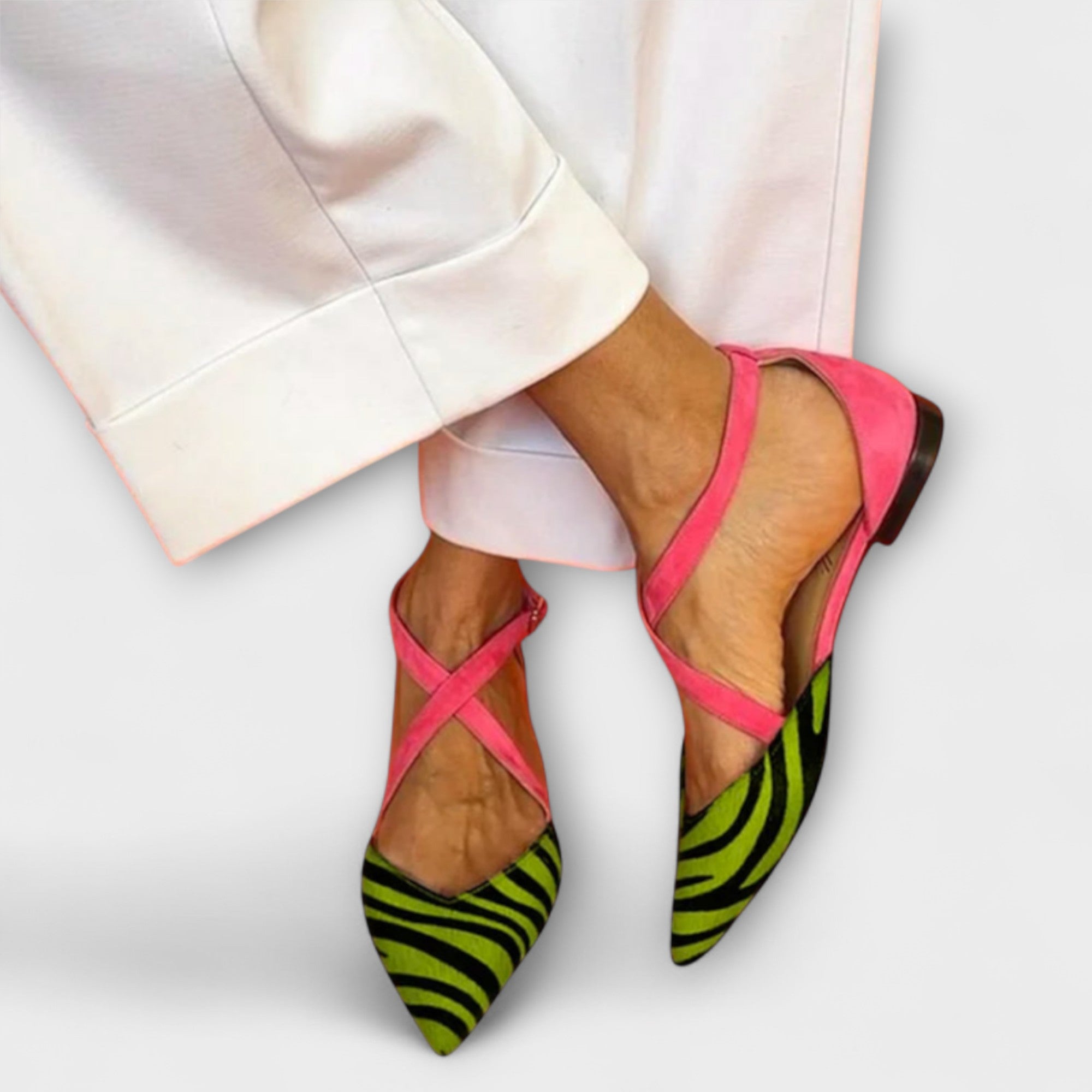 Gabrielle - Mocasines elegantes con sofisticado detalle de banda