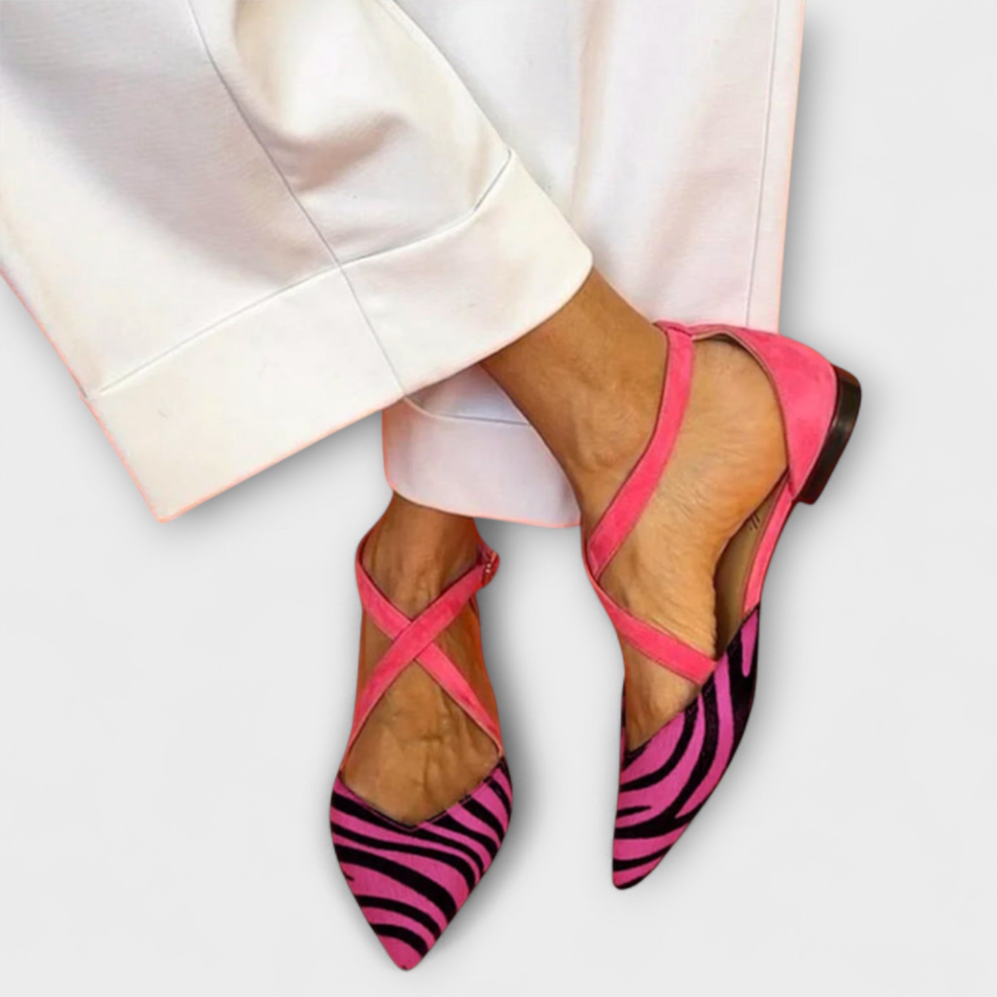 Gabrielle - Mocasines elegantes con sofisticado detalle de banda