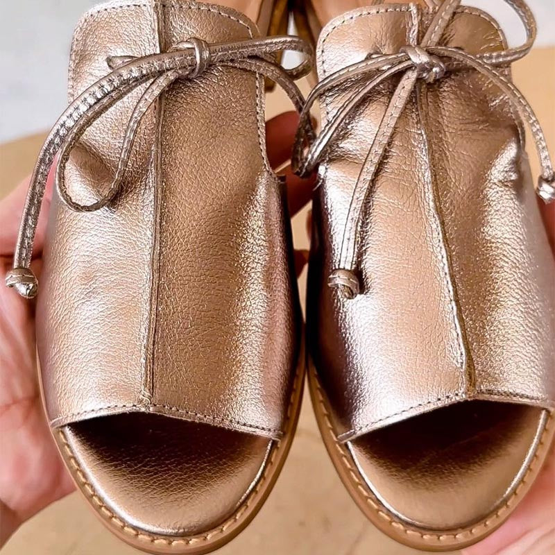 Lilliana – Elegantes sandalias de cuero con tiras
