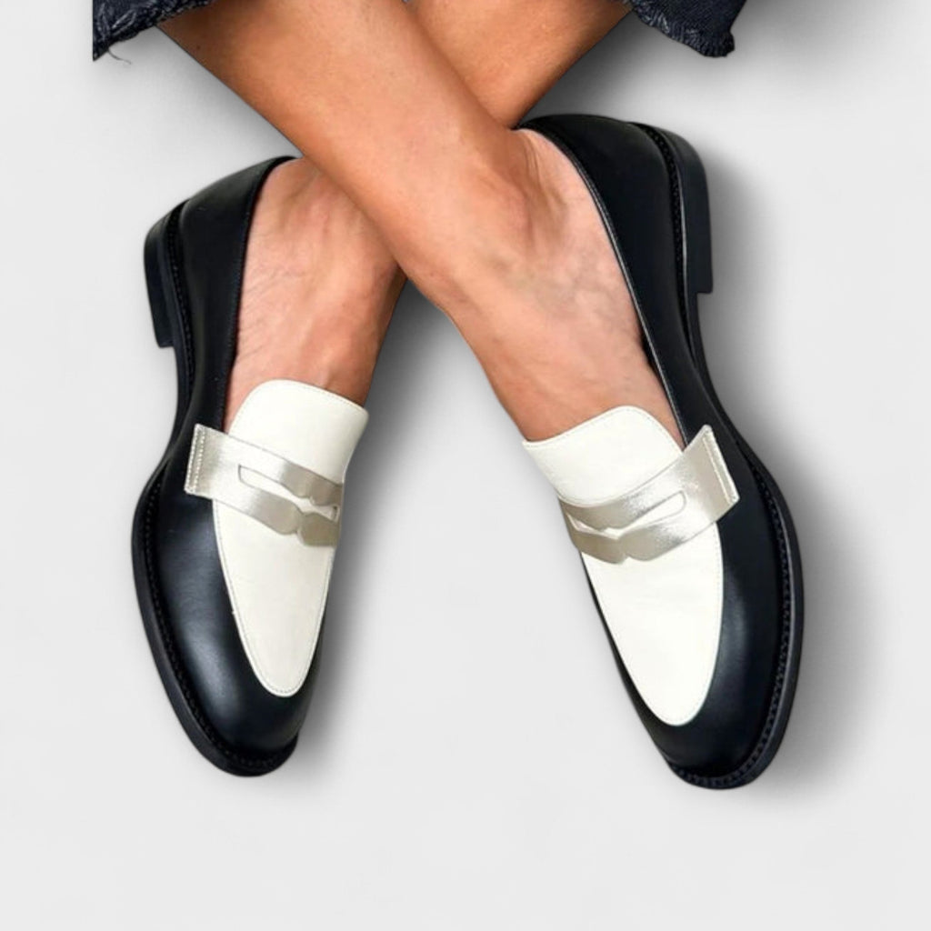 IRIS – Mocasines negros elegantes